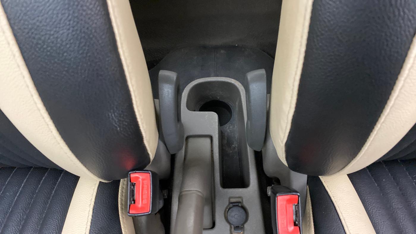 2013 Hyundai i10 SPORTZ 1.2 AT, Petrol, Automatic, 78,272 km, Driver Side Adjustment Panel