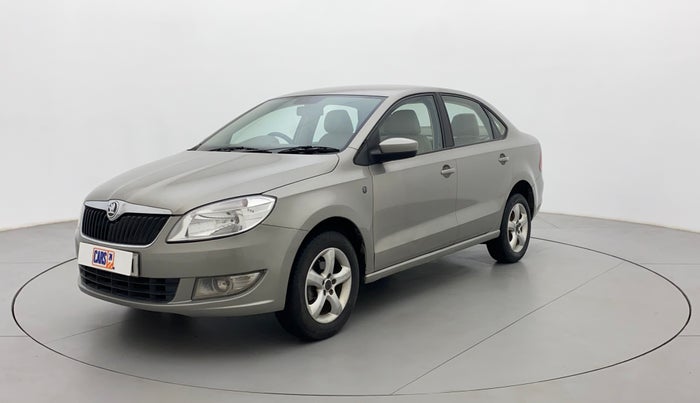 2013 Skoda Rapid ELEGANCE 1.6 MPI MT, Petrol, Manual, 96,965 km, Left Front Diagonal