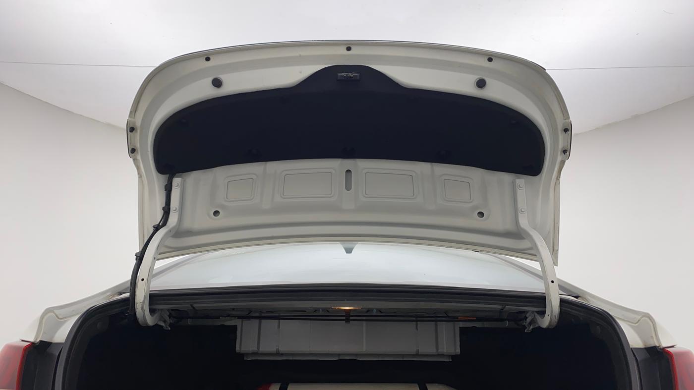 2019 Hyundai Verna 1.6 VTVT SX O, CNG, Manual, 61,381 km, Boot Door Open