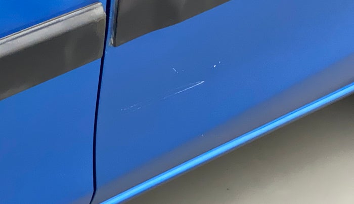 2017 Maruti Alto 800 LXI, Petrol, Manual, 40,707 km, Rear left door - Minor scratches