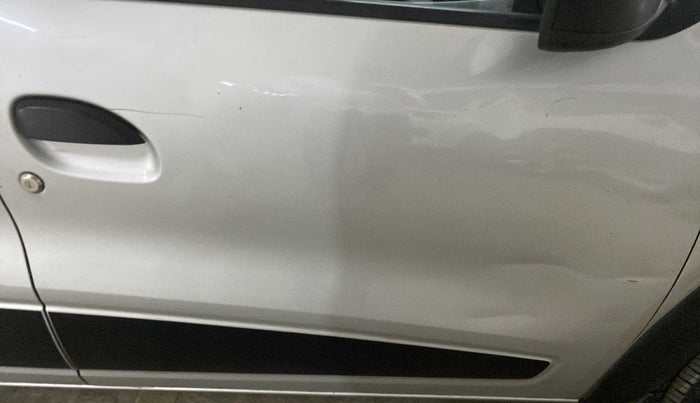 2019 Renault Kwid RXT 0.8 (O), Petrol, Manual, 15,175 km, Driver-side door - Minor scratches