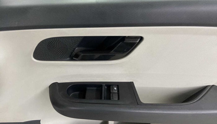 2021 Tata ALTROZ XE PETROL, Petrol, Manual, 26,438 km, Driver Side Door Panels Control