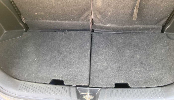 2020 Maruti XL6 ZETA AT, Petrol, Automatic, 24,663 km, Boot Inside