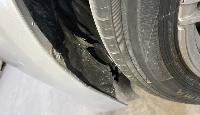 2015 Honda Brio VX AT, Petrol, Automatic, 70,049 km, Left fender - Lining loose