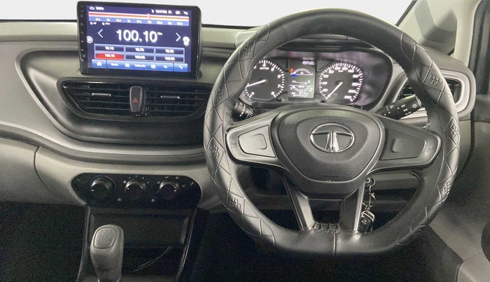 2020 Tata ALTROZ XE PETROL, Petrol, Manual, 15,412 km, Steering Wheel Close Up