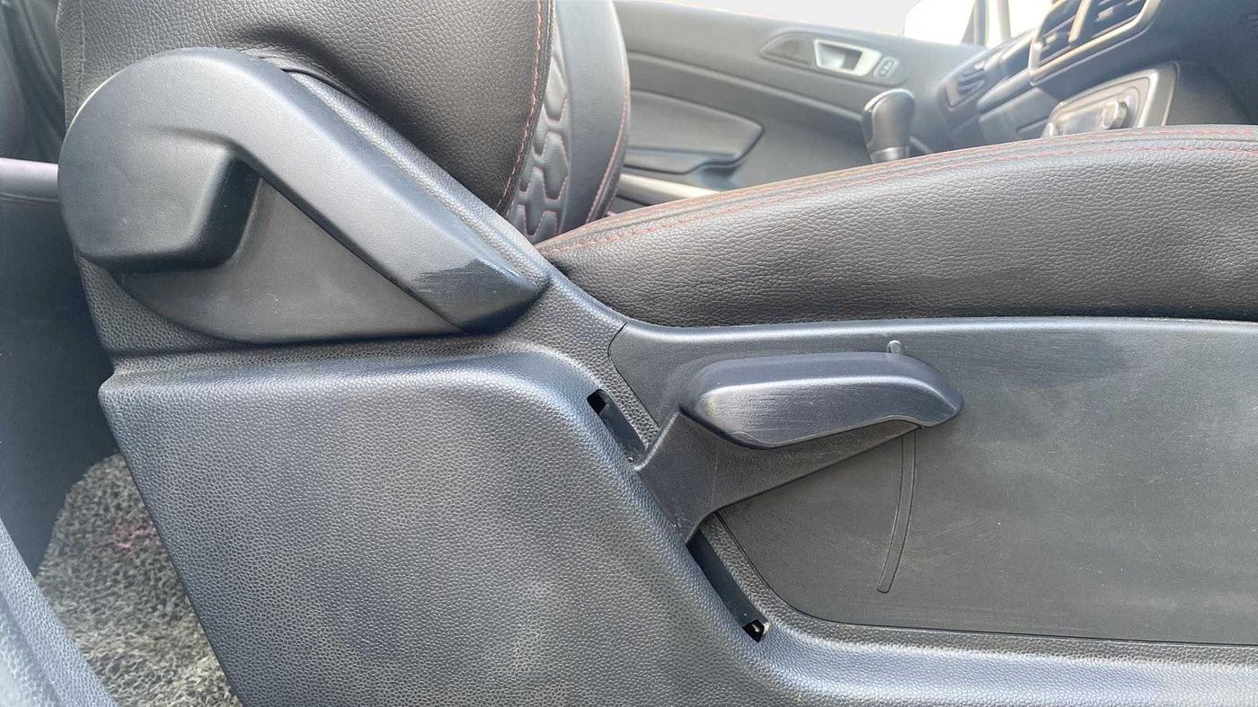 2019 Ford Ecosport TITANIUM 1.5L DIESEL, Diesel, Manual, 93,376 km, Driver Side Adjustment Panel