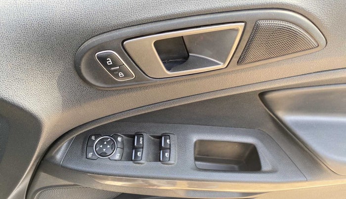 2019 Ford Ecosport TITANIUM 1.5L DIESEL, Diesel, Manual, 93,376 km, Driver Side Door Panels Control