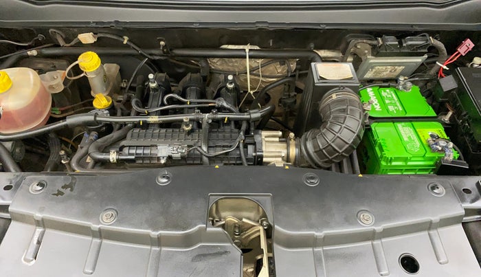 2016 Mahindra Kuv100 K2 6 STR, Petrol, Manual, 78,210 km, Open Bonet