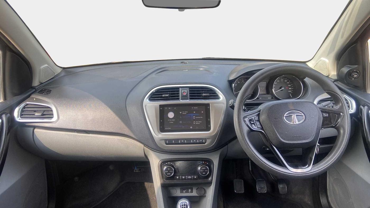 2018 Tata TIGOR XZ PLUS PETROL, Petrol, Manual, 24,219 km, Dashboard