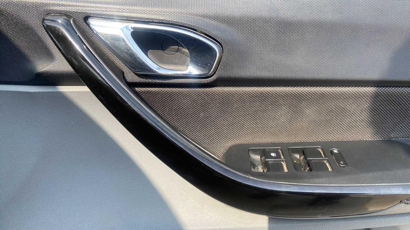 2018 Tata TIGOR XZ PLUS PETROL, Petrol, Manual, 24,219 km, Driver Side Door Panels Control