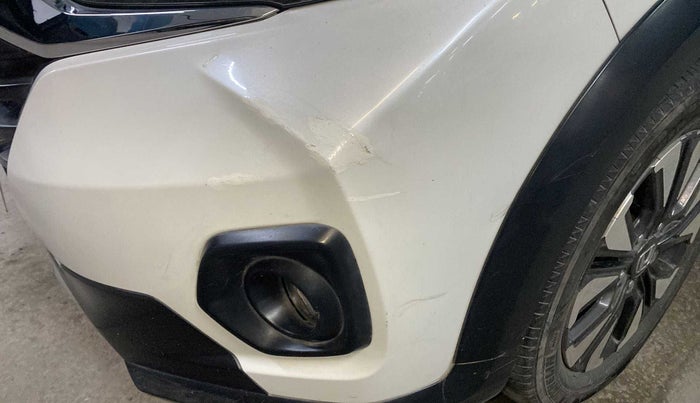 2020 Honda WR-V 1.5L I-DTEC SV MT, Diesel, Manual, 70,288 km, Front bumper - Minor scratches