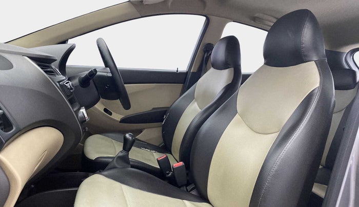 2014 Hyundai Eon ERA +, Petrol, Manual, 37,549 km, Right Side Front Door Cabin