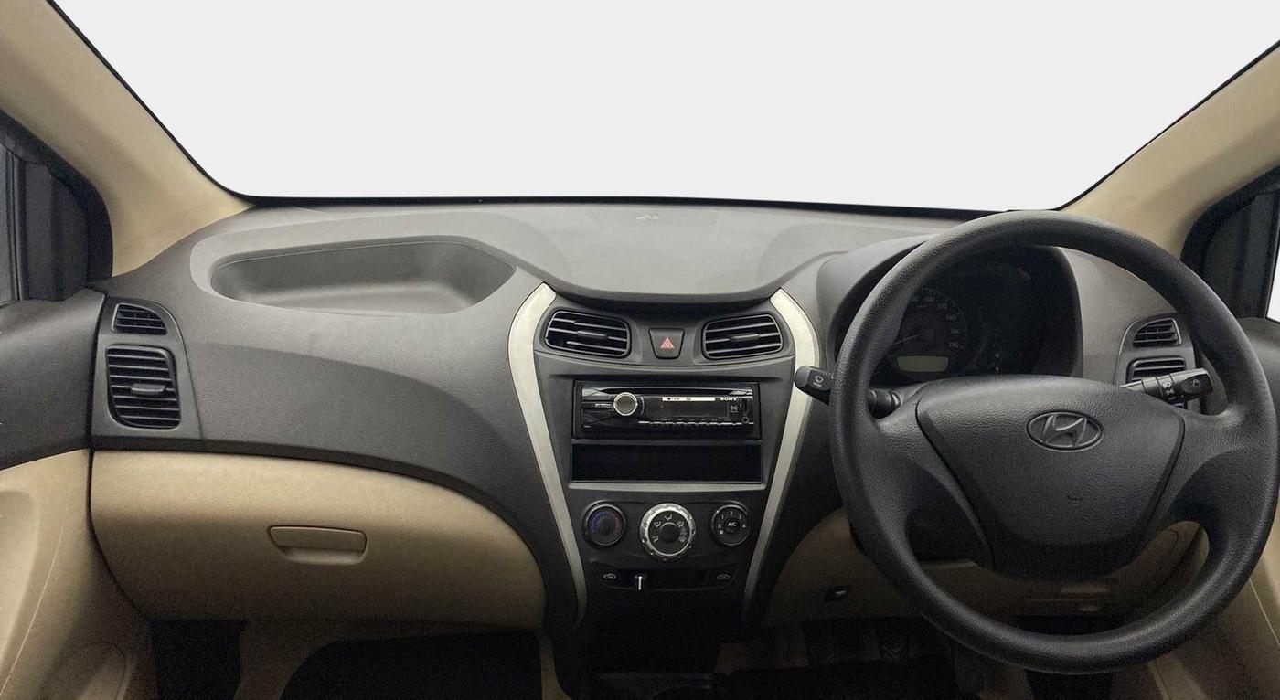 2014 Hyundai Eon ERA +, Petrol, Manual, 37,549 km, Dashboard