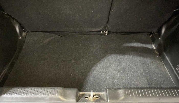 2021 Maruti Swift ZXI PLUS, Petrol, Manual, 17,543 km, Boot Inside