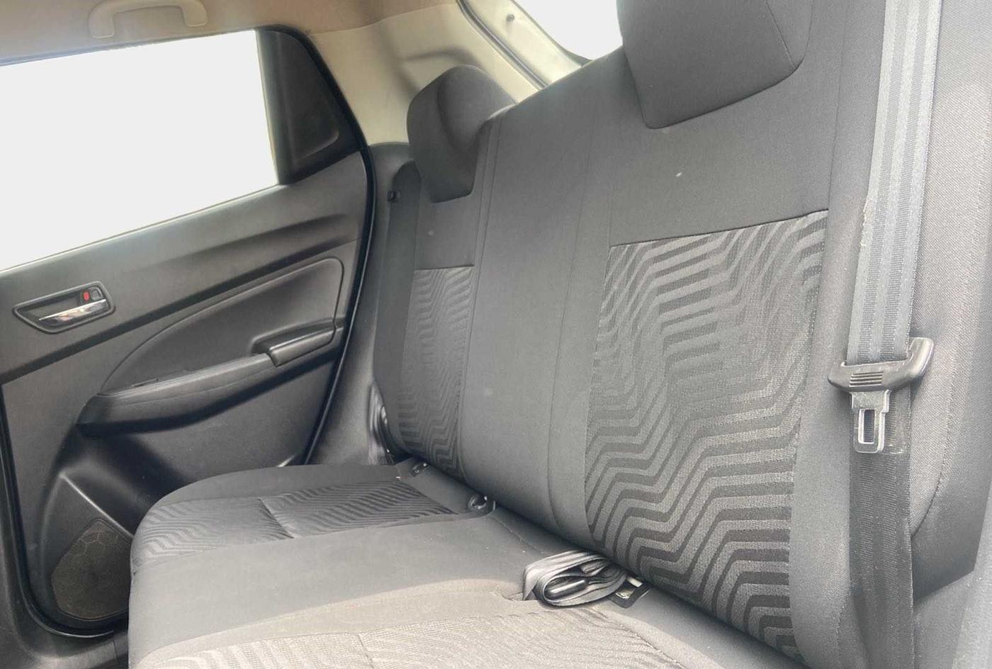 2021 Maruti Swift VXI, Petrol, Manual, 16,456 km, Right Side Rear Door Cabin