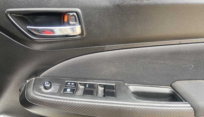 2021 Maruti Swift VXI, Petrol, Manual, 16,456 km, Driver Side Door Panels Control