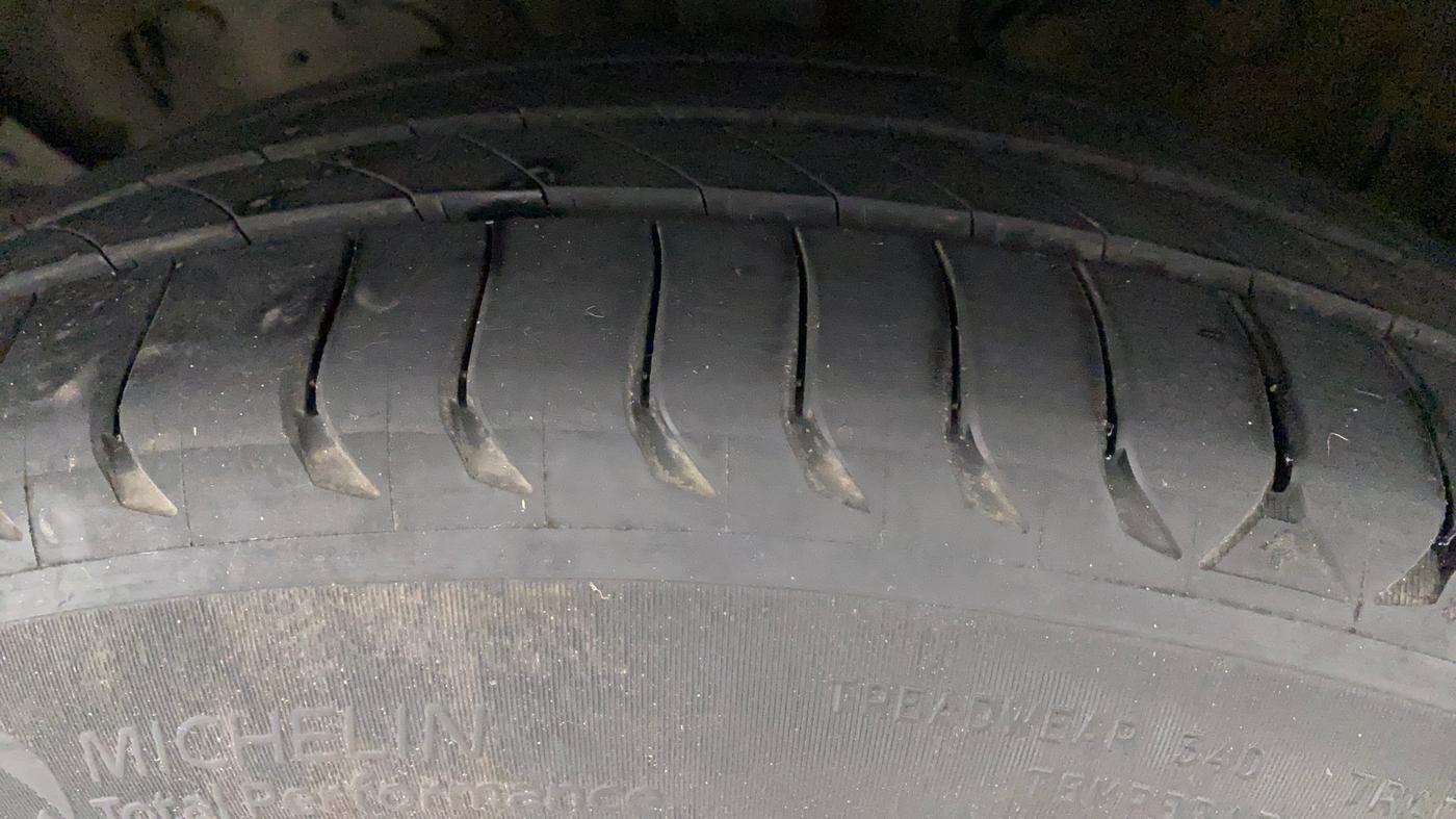 2020 KIA SELTOS GTX PLUS DCT 1.4 PETROL, Petrol, Automatic, 92,924 km, Left Front Tyre Tread