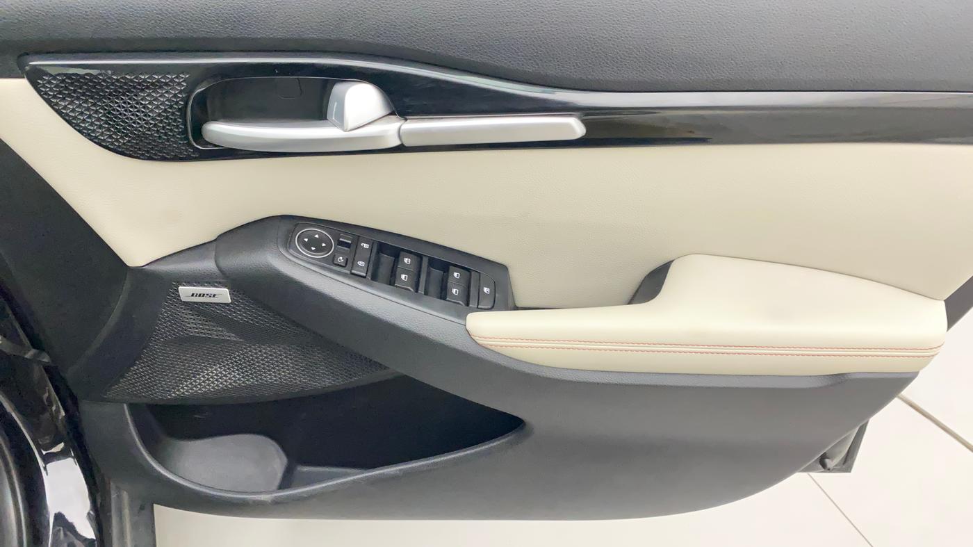 2020 KIA SELTOS GTX PLUS DCT 1.4 PETROL, Petrol, Automatic, 92,924 km, Driver Side Door Panels Control