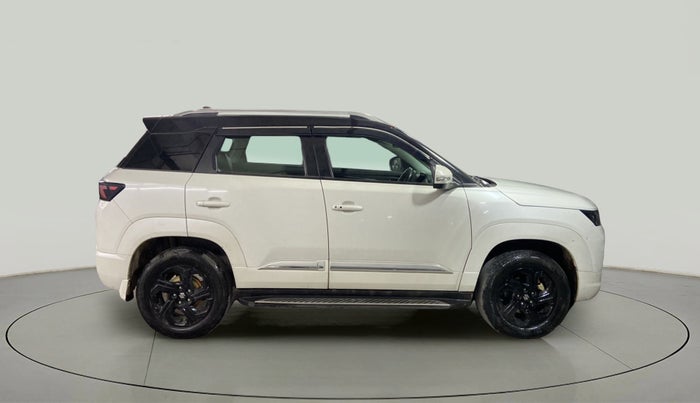 2022 Maruti BREZZA ZXI SMART HYBRID , Petrol, Manual, 26,559 km, Right Side View