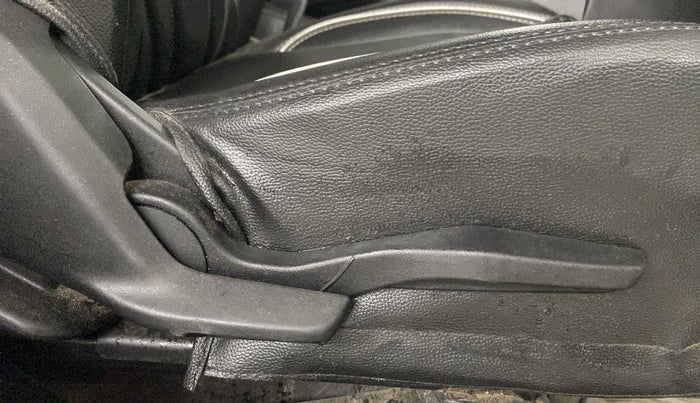 2022 Maruti BREZZA ZXI SMART HYBRID , Petrol, Manual, 26,559 km, Driver Side Adjustment Panel