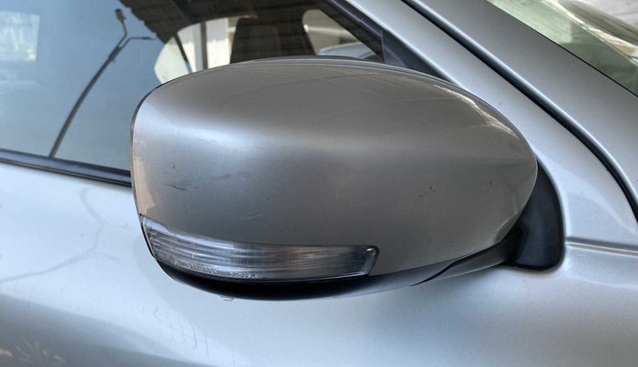 2019 Maruti Dzire VDI, Diesel, Manual, 69,492 km, Right rear-view mirror - Indicator light not working