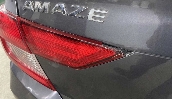 2018 Honda Amaze 1.2L I-VTEC S, Petrol, Manual, 23,056 km, Left tail light - Tail light broken
