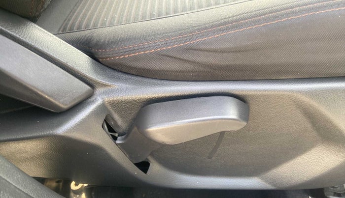 2020 Ford FREESTYLE TITANIUM 1.2 PETROL, Petrol, Manual, 22,515 km, Driver Side Adjustment Panel