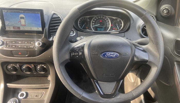 2020 Ford FREESTYLE TITANIUM 1.2 PETROL, Petrol, Manual, 22,515 km, Steering Wheel Close Up