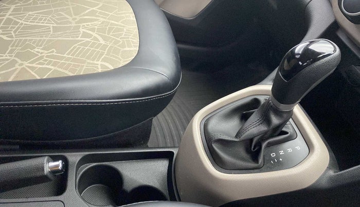 2018 Hyundai Grand i10 SPORTZ (O) AT 1.2 KAPPA VTVT, Petrol, Automatic, 49,452 km, Gear Lever