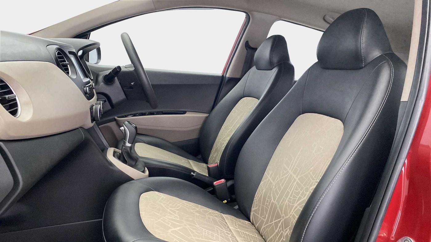 2018 Hyundai Grand i10 SPORTZ (O) AT 1.2 KAPPA VTVT, Petrol, Automatic, 49,452 km, Right Side Front Door Cabin