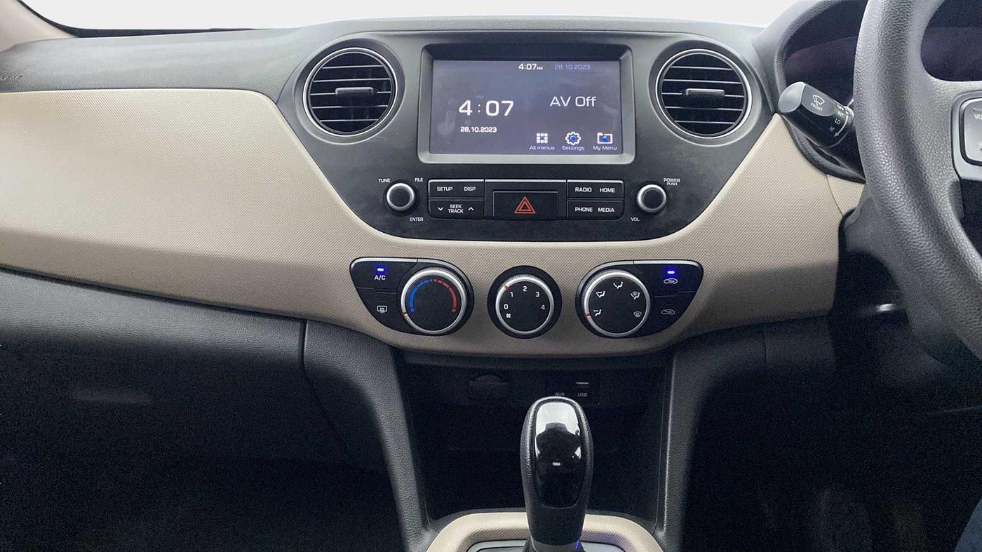 2018 Hyundai Grand i10 SPORTZ (O) AT 1.2 KAPPA VTVT, Petrol, Automatic, 49,452 km, Air Conditioner
