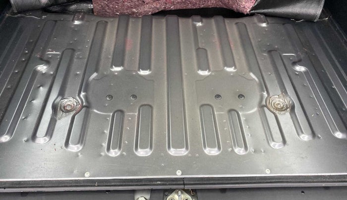 2019 Maruti Eeco 5 STR WITH A/C+HTR, Petrol, Manual, 54,579 km, Boot Inside