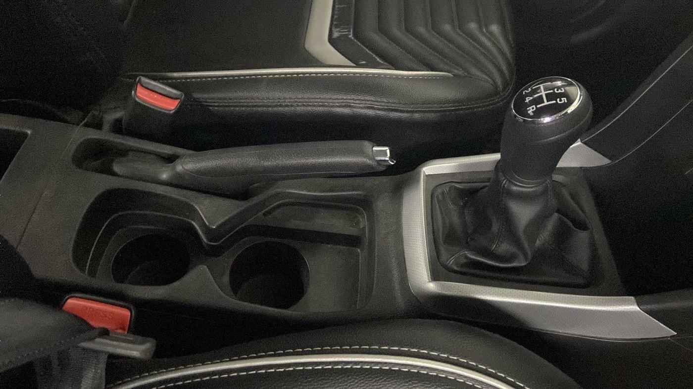 2021 Maruti Vitara Brezza VXI, Petrol, Manual, 12,057 km, Gear Lever