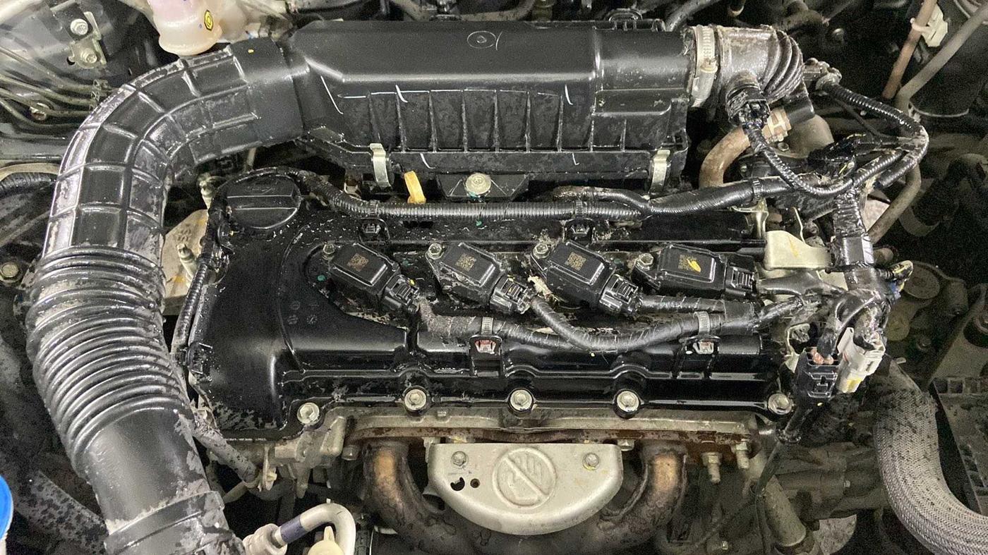 2021 Maruti Vitara Brezza VXI, Petrol, Manual, 12,057 km, Open Bonet