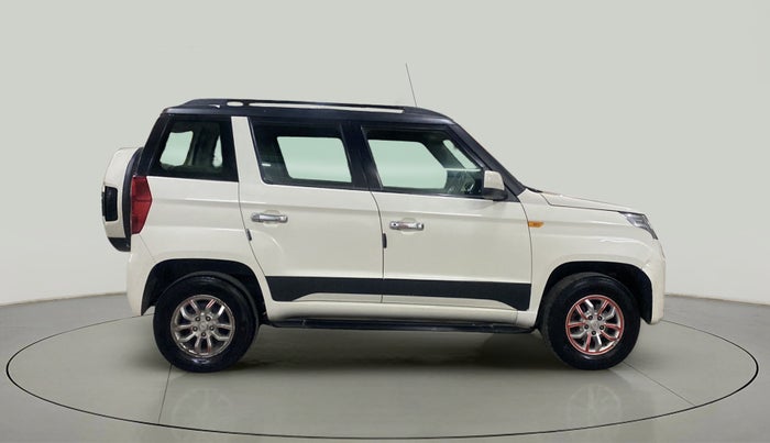 2018 Mahindra TUV300 T8, Diesel, Manual, 54,635 km, Right Side View