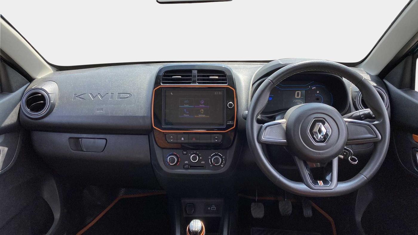 2019 Renault Kwid CLIMBER 1.0 (O), Petrol, Manual, 23,999 km, Dashboard
