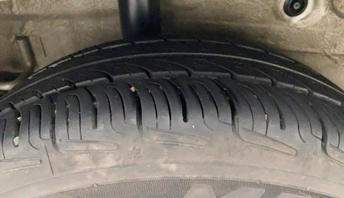 2018 Maruti Celerio ZXI, Petrol, Manual, 59,729 km, Right Rear Tyre Tread