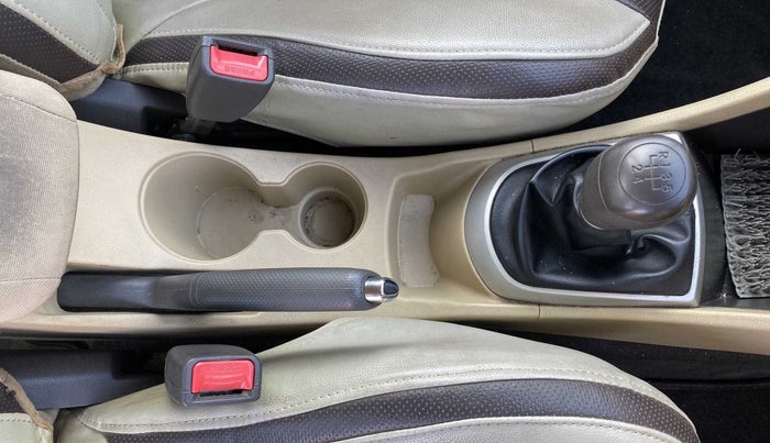 2014 Hyundai Verna FLUIDIC 1.4 VTVT CX, Petrol, Manual, 43,417 km, Gear Lever