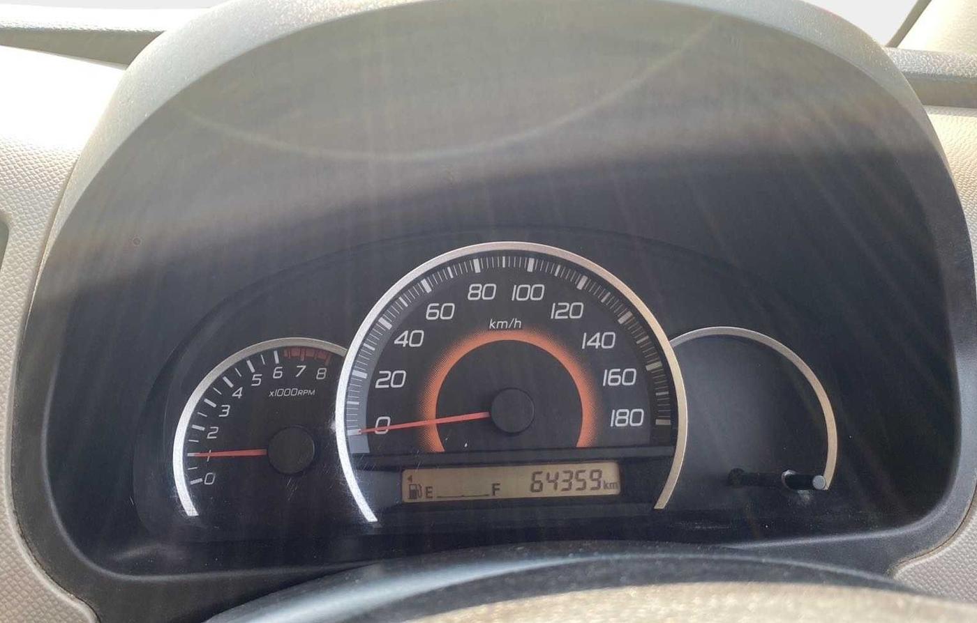 2013 Maruti Wagon R 1.0 VXI, Petrol, Manual, 64,611 km, Odometer Image