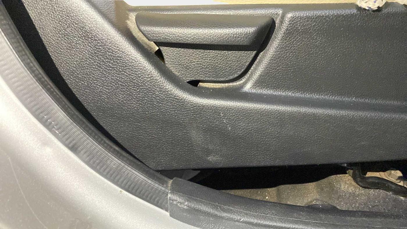 2018 Hyundai Eon ERA +, Petrol, Manual, 81,143 km, Driver Side Adjustment Panel