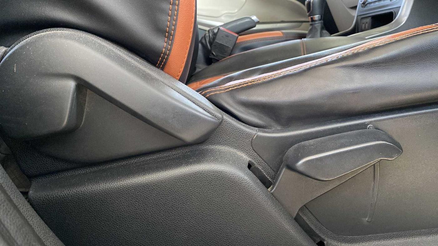 2019 Ford Ecosport TITANIUM 1.5L DIESEL, Diesel, Manual, 66,730 km, Driver Side Adjustment Panel