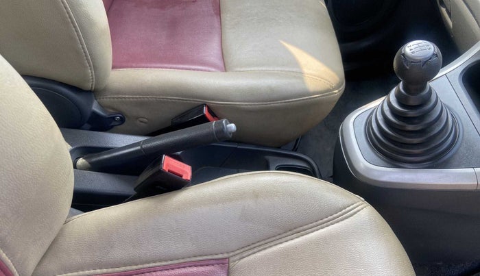 2010 Maruti Ritz VXI, Petrol, Manual, 32,101 km, Gear Lever