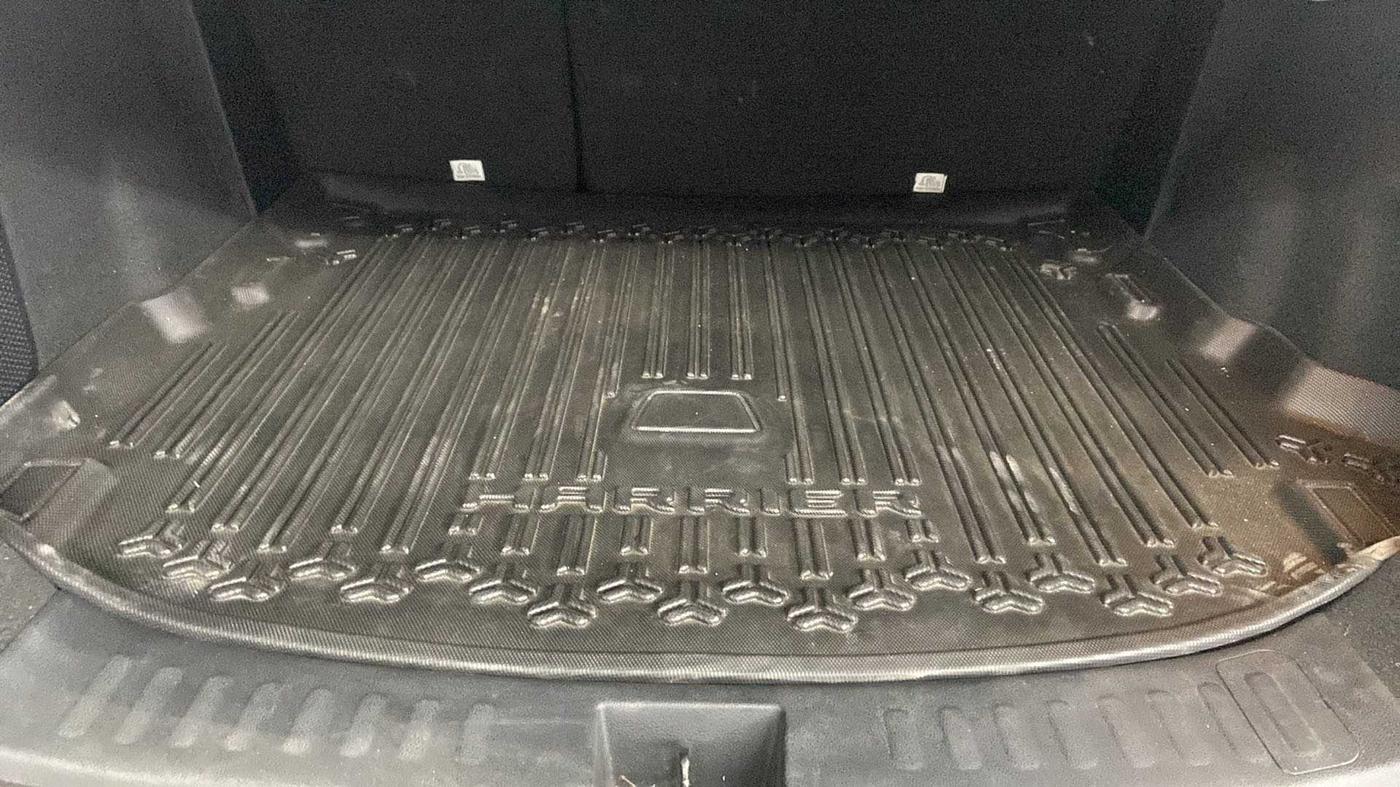 2019 Tata Harrier XZ 2.0L, Diesel, Manual, 27,618 km, Boot Inside