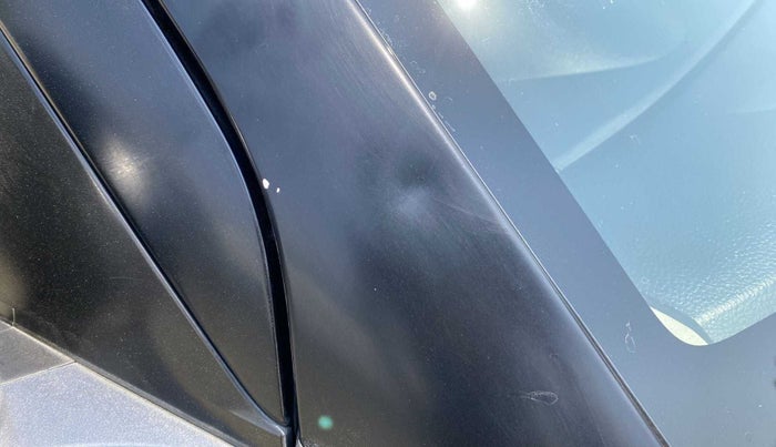 2014 Maruti Swift Dzire VDI, Diesel, Manual, 91,022 km, Right A pillar - Slightly dented