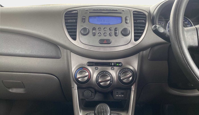 2015 Hyundai i10 SPORTZ 1.1, Petrol, Manual, 43,275 km, Air Conditioner