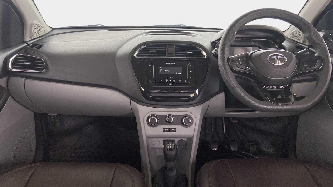 2021 Tata Tiago XT PETROL, Petrol, Manual, 40,384 km, Dashboard