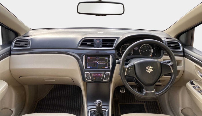2017 Maruti Ciaz ZXI+, Petrol, Manual, 60,854 km, Dashboard