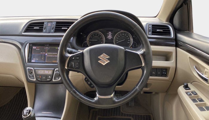 2017 Maruti Ciaz ZXI+, Petrol, Manual, 60,854 km, Steering Wheel Close Up