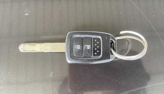 2019 Honda Amaze 1.5L I-DTEC S, Diesel, Manual, 86,493 km, Key Close Up