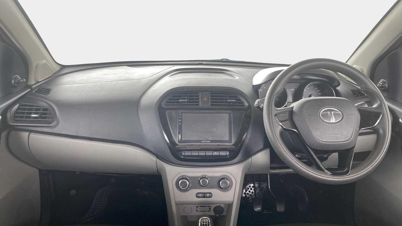 2019 Tata Tiago XM PETROL, Petrol, Manual, 16,820 km, Dashboard